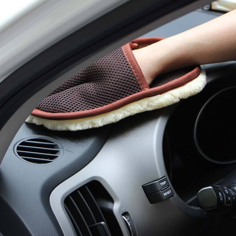 Microfiber cleaning gloves for car and motorcycle washing