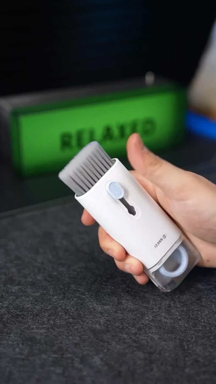 Earbud and gadget cleaning tool multi-function