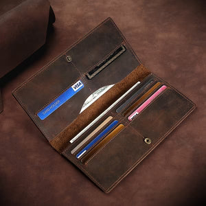 Genuine leather wallet card slots interior
