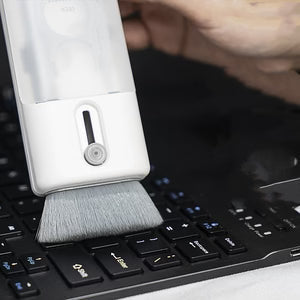 Cleaning pen for headphones and electronics